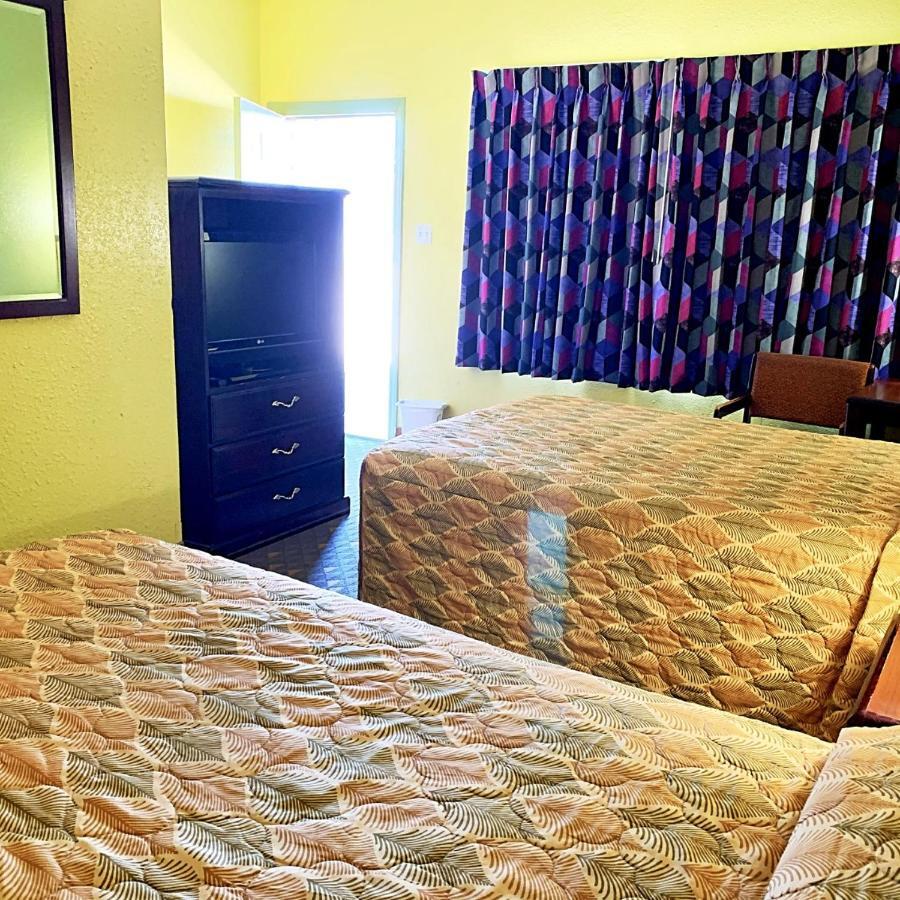 Luxury Inn Midland Extérieur photo
